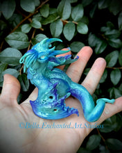 Load image into Gallery viewer, Cthulhu Minkin-Blue white eyes