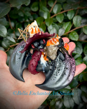 Load image into Gallery viewer, 72 hour auction-Séance-Ghost Whisperer Dragonkin