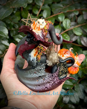 Load image into Gallery viewer, 72 hour auction-Séance-Ghost Whisperer Dragonkin